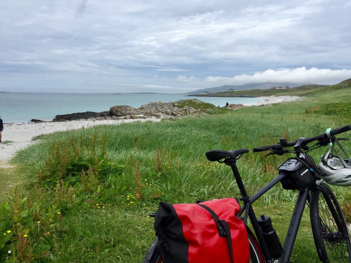 Couverture de Islands et Highlands, vélo dans les Hébrides extérieures